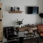 Johannesberg 3* Oldebroek