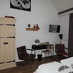 Johannesberg 3* Oldebroek